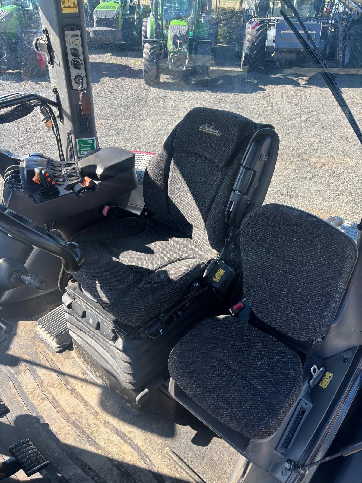 Raupentraktor от тип Challenger MT 865 E, Gebrauchtmaschine в Orţişoara (Снимка 7)