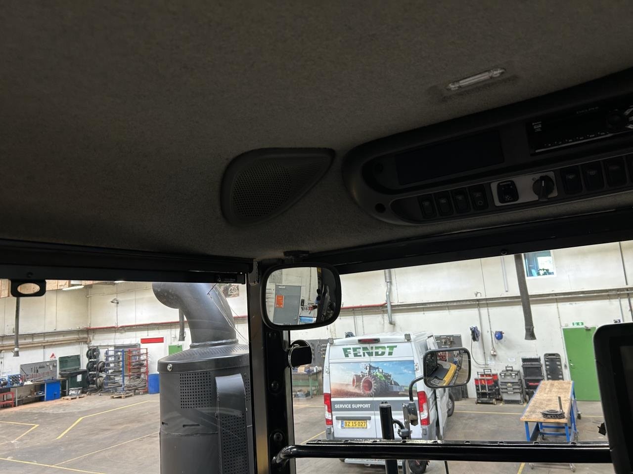 Raupentraktor Türe ait Challenger MT 875E, Gebrauchtmaschine içinde Grindsted (resim 13)