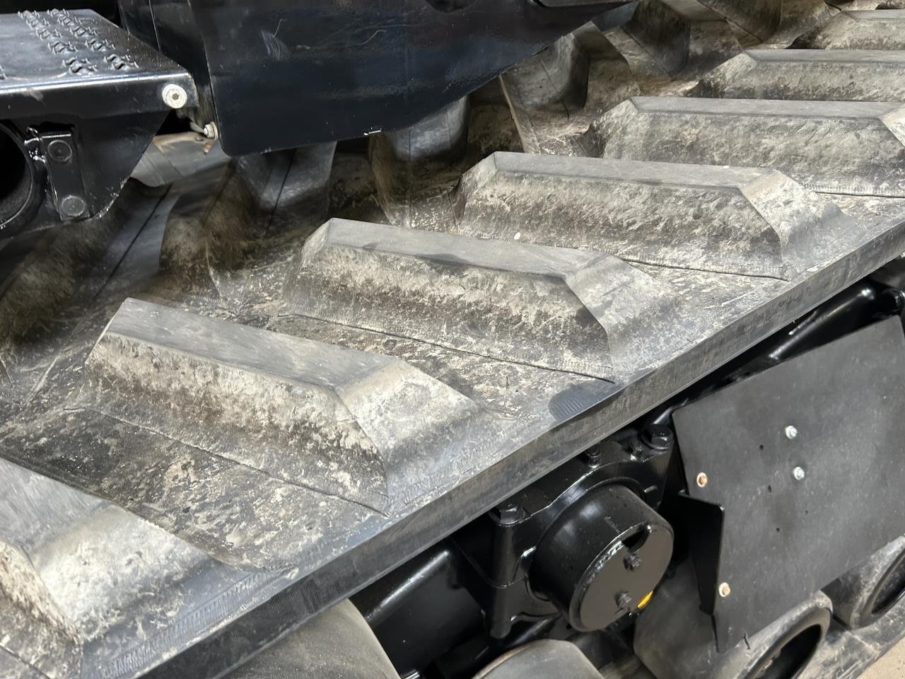 Raupentraktor Türe ait Challenger MT 875E, Gebrauchtmaschine içinde Grindsted (resim 4)