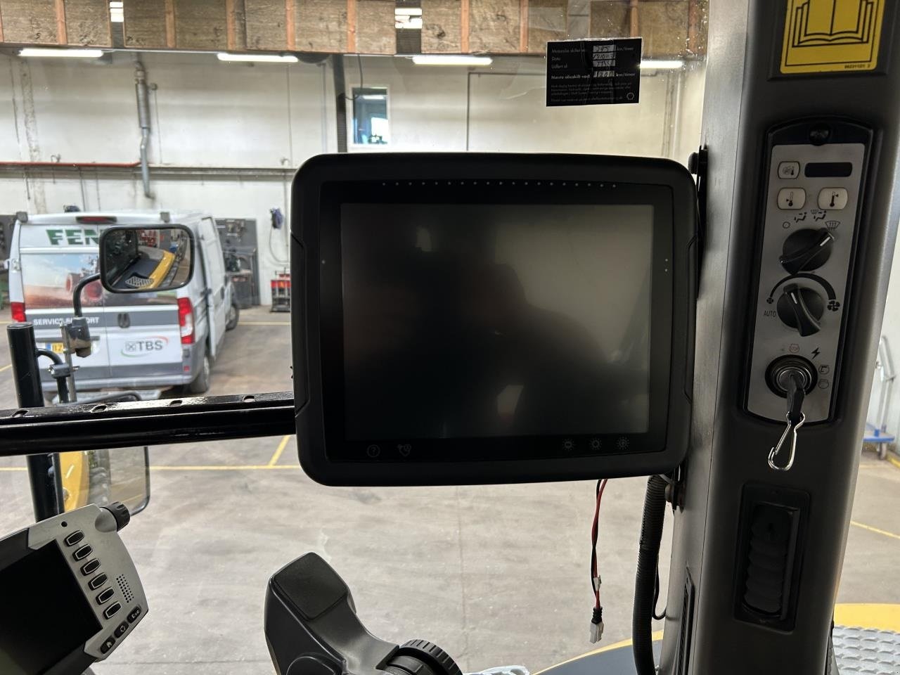 Raupentraktor Türe ait Challenger MT 875E, Gebrauchtmaschine içinde Grindsted (resim 12)