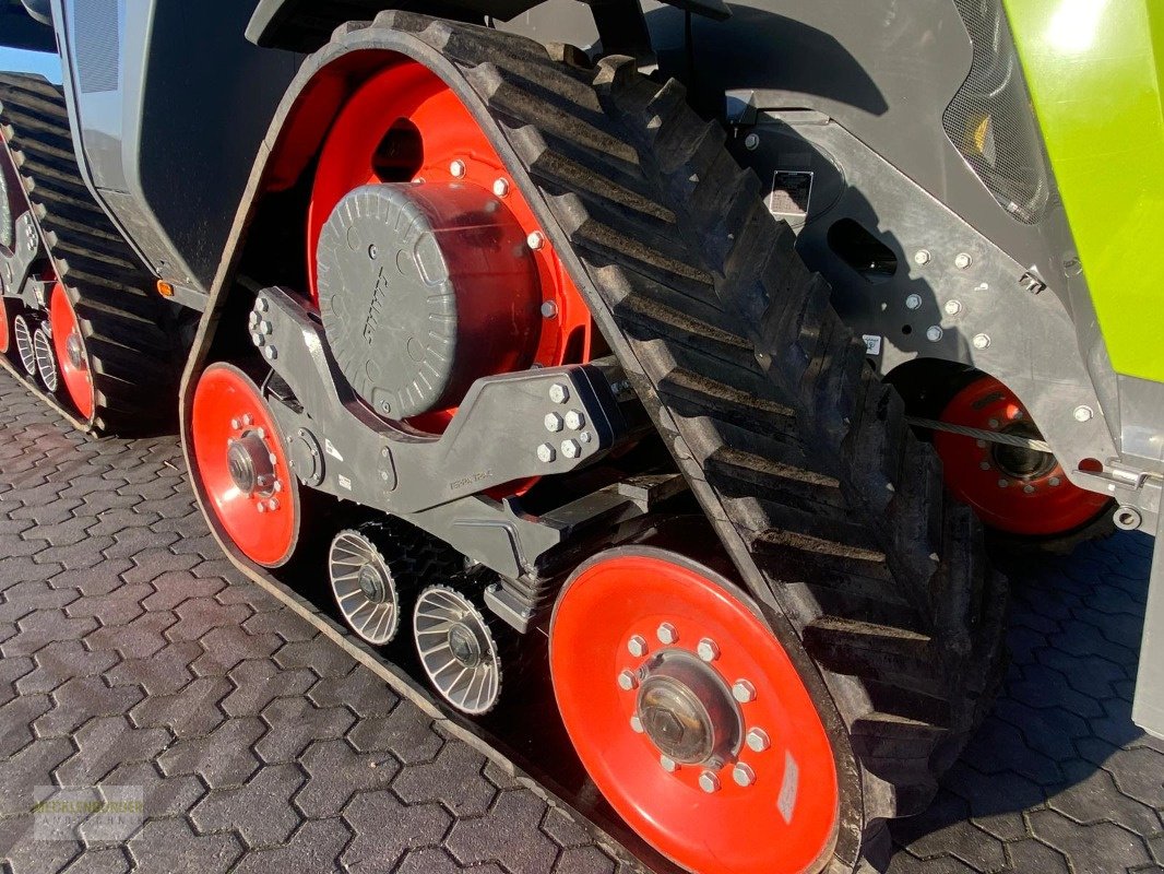 Raupentraktor van het type CLAAS Xerion 12.650 Terra Trac + GPS RTK, Gebrauchtmaschine in Mühlengeez (Foto 10)
