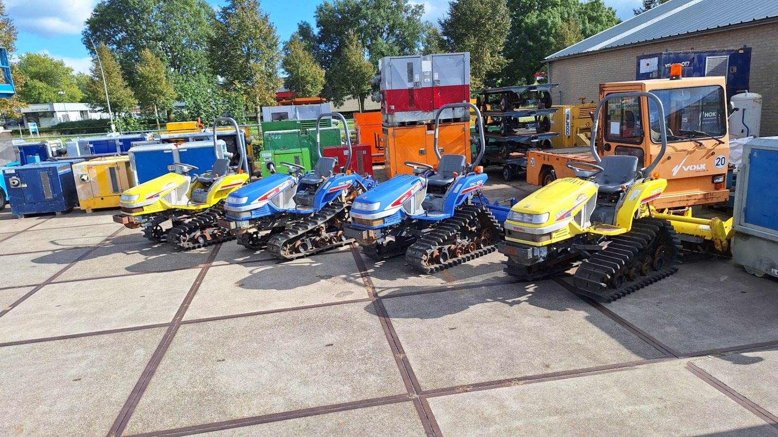 Raupentraktor от тип Iseki TPC 15, Gebrauchtmaschine в Dronten (Снимка 1)