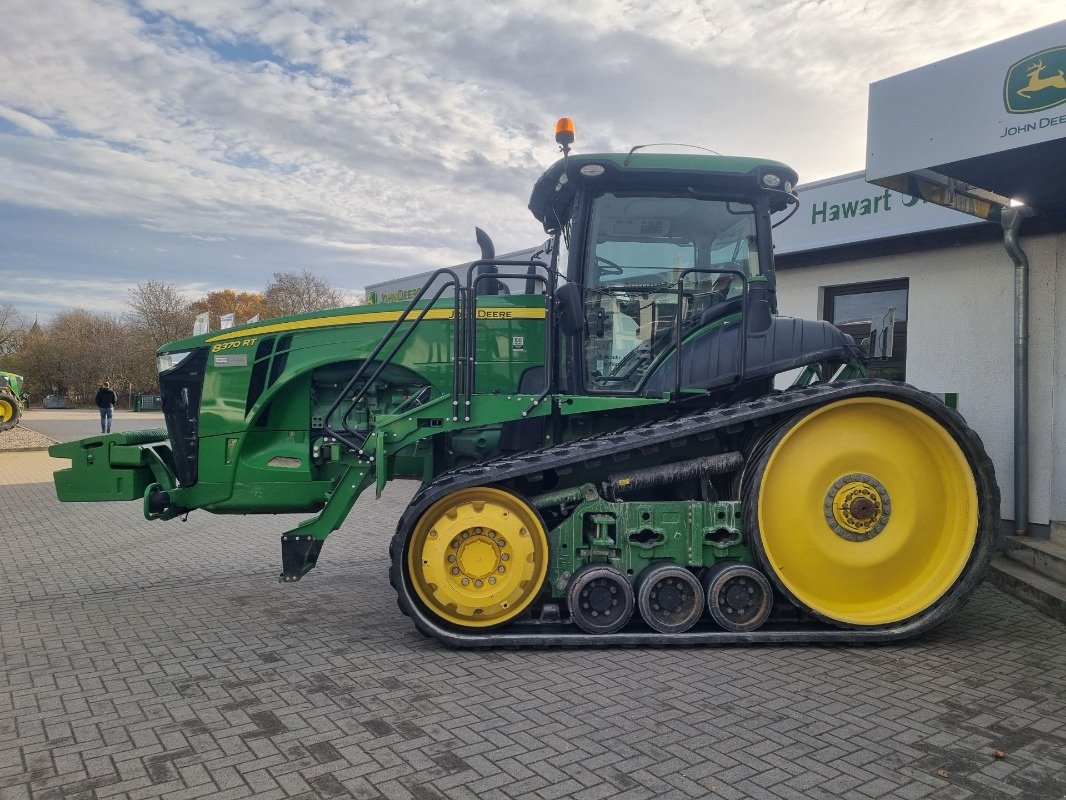 Raupentraktor of the type John Deere 8370RT MY18 e23 40, Gebrauchtmaschine in Neubrandenburg (Picture 26)