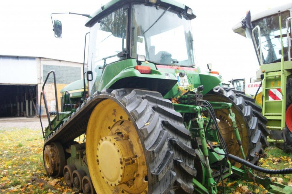 Raupentraktor des Typs John Deere 8410T, Neumaschine in Біла Церква (Bild 2)
