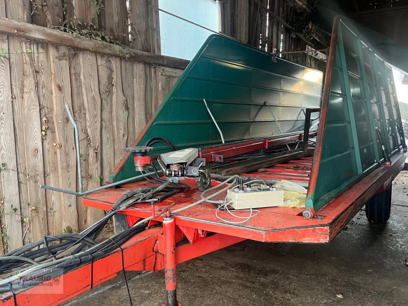 Rebenladewagen m. Abreißgerät des Typs Soller ARL +RLW 6/20D, Gebrauchtmaschine in Mainburg/Wambach