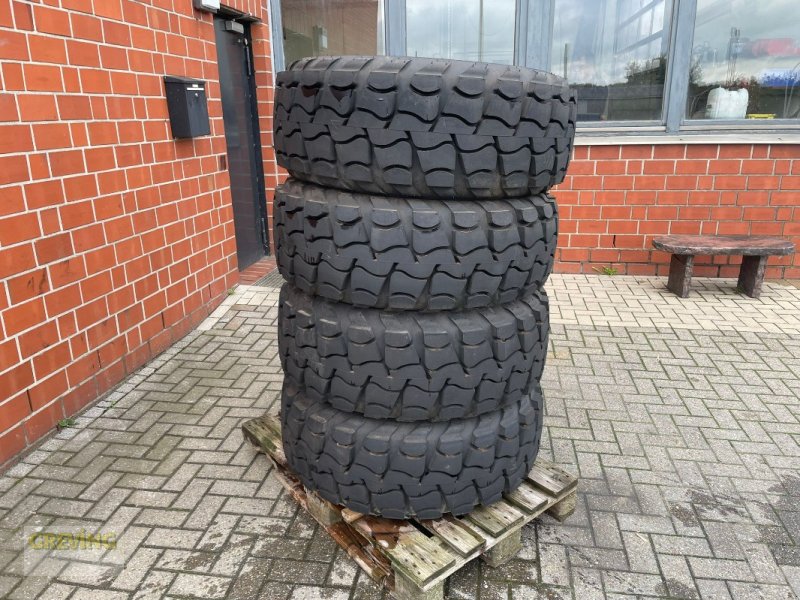 Reifen des Typs Aeolus 405/70R20, Neumaschine in Nottuln (Bild 1)
