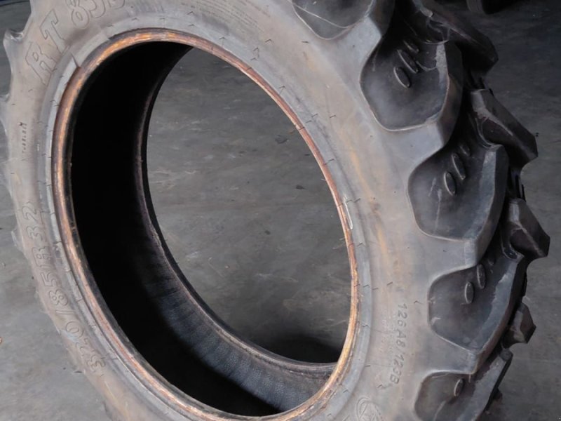 Reifen от тип agrimax 320/85x32 of 11x32, Gebrauchtmaschine в Ermelo (Снимка 1)