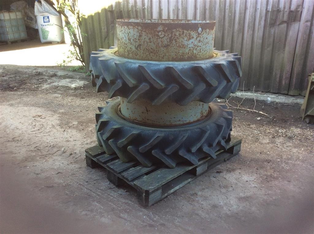 Reifen des Typs Alliance 11.2R32-12.4R46, Gebrauchtmaschine in Varde (Bild 1)