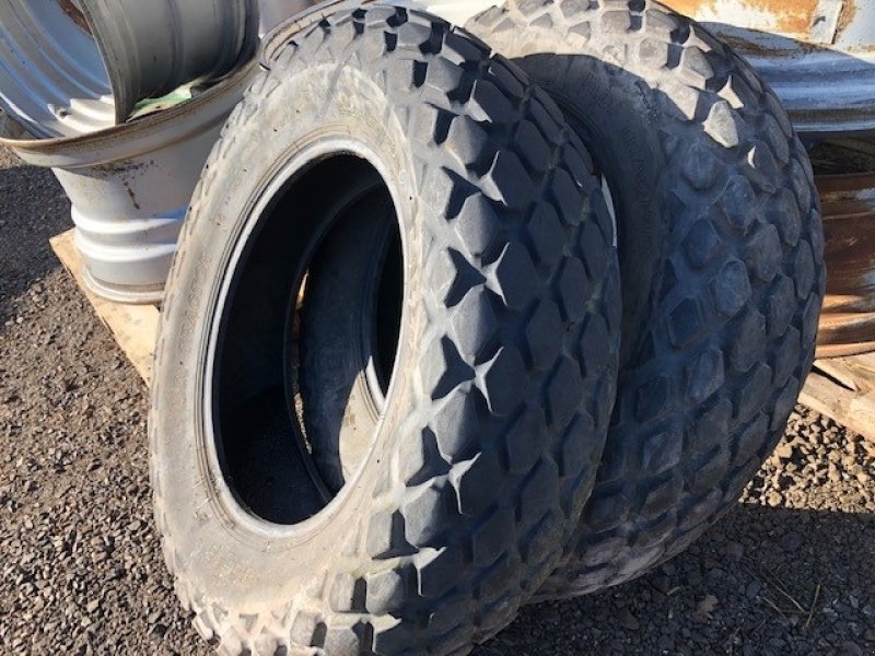 Reifen typu Alliance 13,6x38, Gebrauchtmaschine v Gjerlev J. (Obrázek 1)