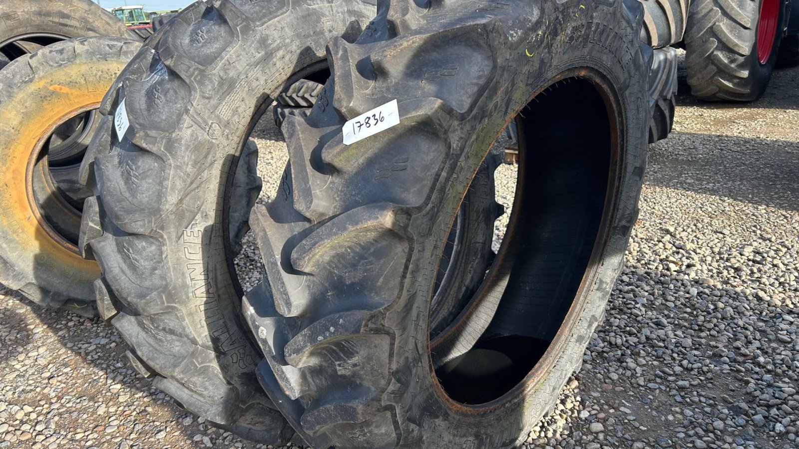 Reifen tipa Alliance 15.5R38, Gebrauchtmaschine u Rødekro (Slika 2)
