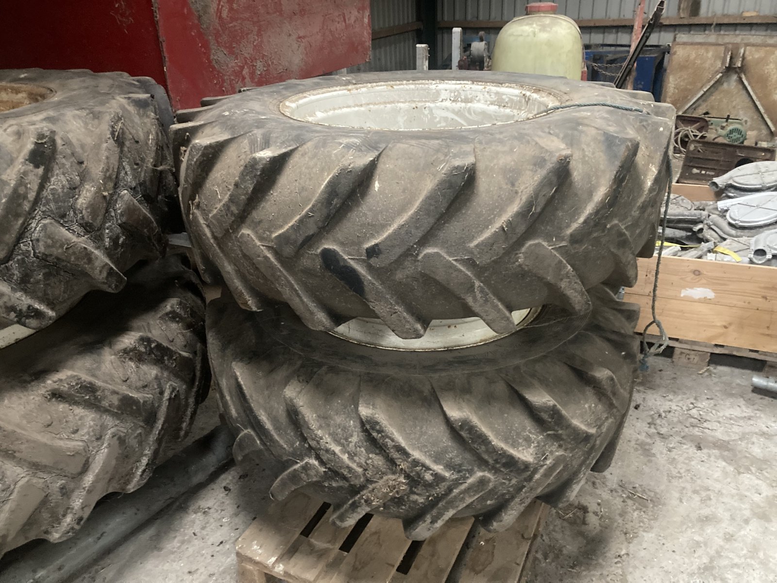 Reifen des Typs Alliance 18.4X38-480/70X28, Gebrauchtmaschine in Thisted (Bild 1)