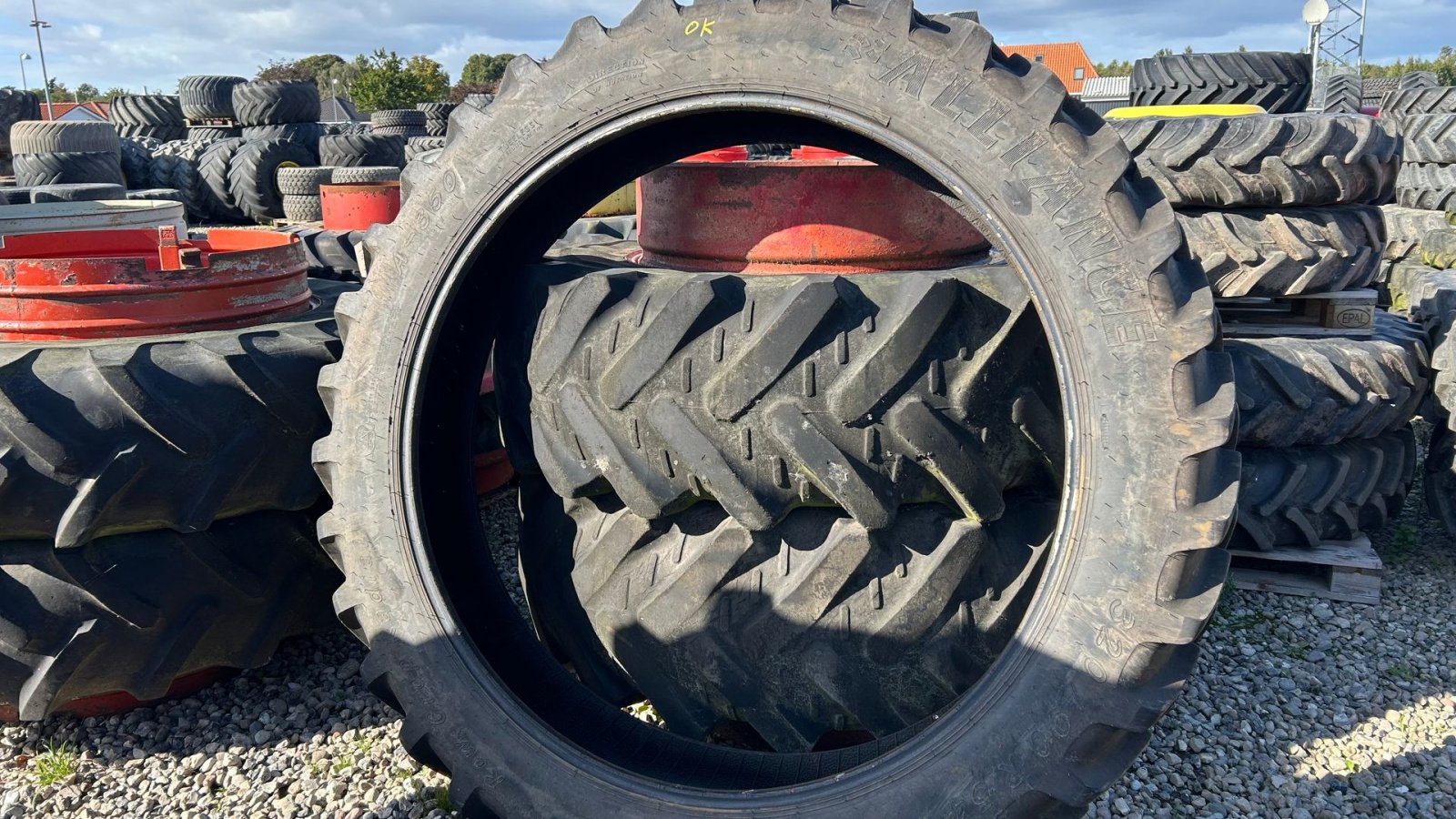 Reifen des Typs Alliance 320/90R54, Gebrauchtmaschine in Rødekro (Bild 1)