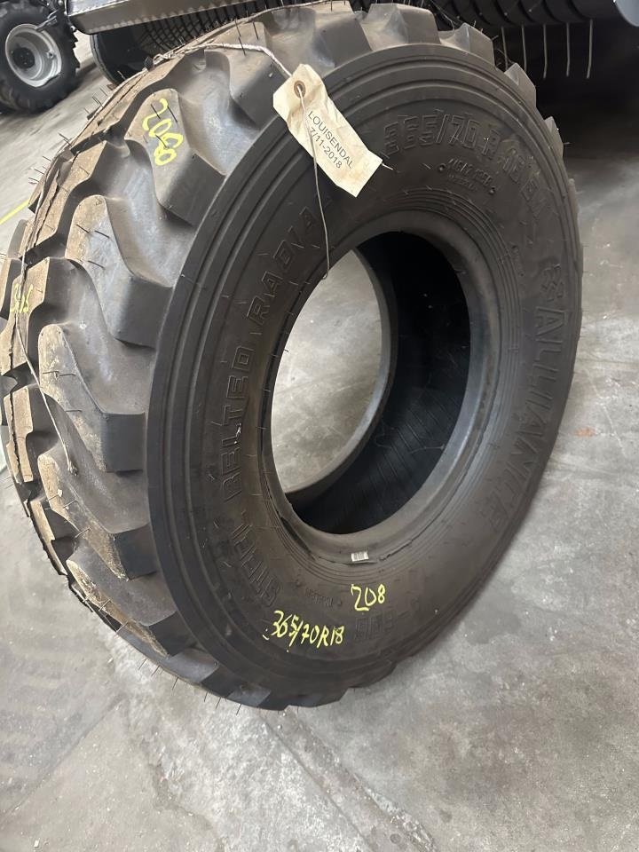 Reifen типа Alliance 365/70R18, Gebrauchtmaschine в Suldrup (Фотография 1)