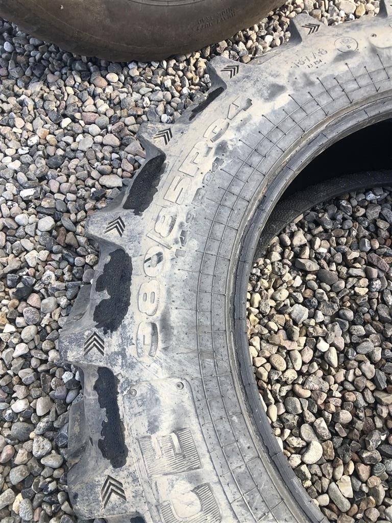 Reifen des Typs Alliance 380/85R34, Gebrauchtmaschine in Rødekro (Bild 2)