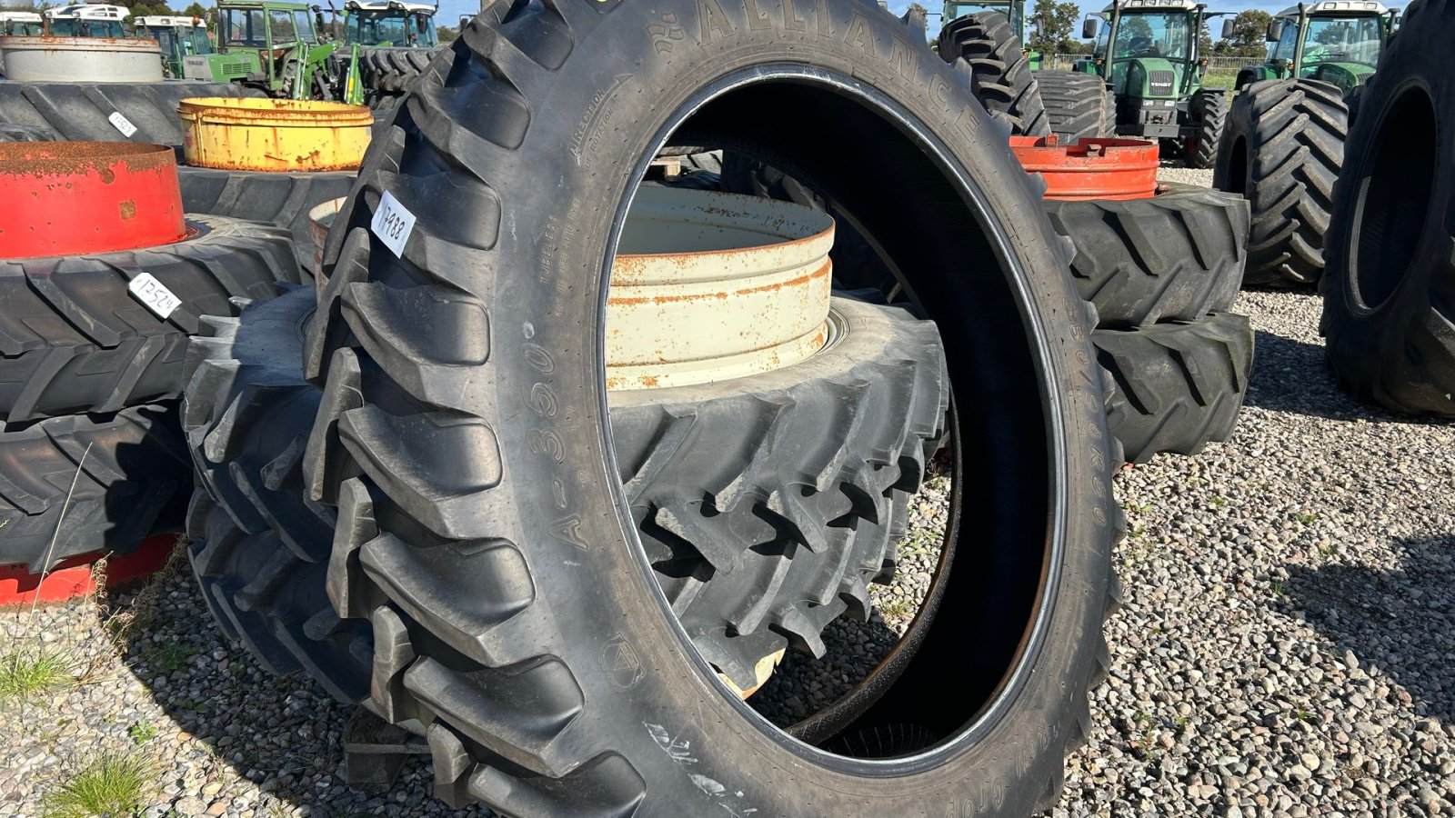 Reifen des Typs Alliance 380/90R50, Gebrauchtmaschine in Rødekro (Bild 1)