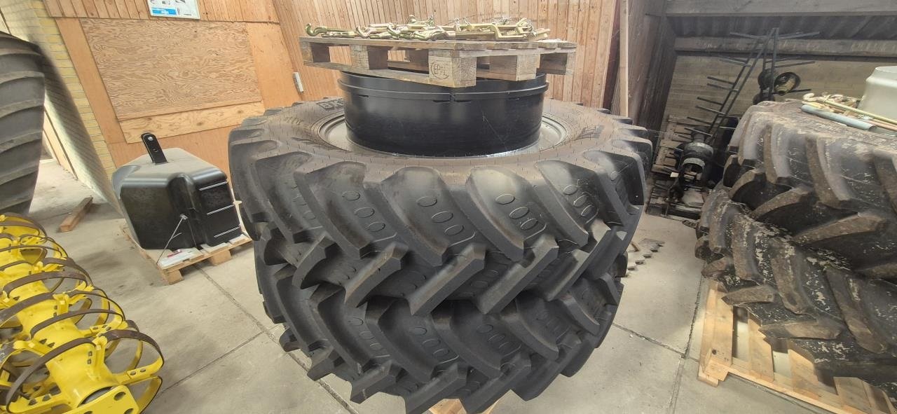Reifen типа Alliance 520-85-46/42 ALLIANC, Gebrauchtmaschine в Kjellerup (Фотография 1)