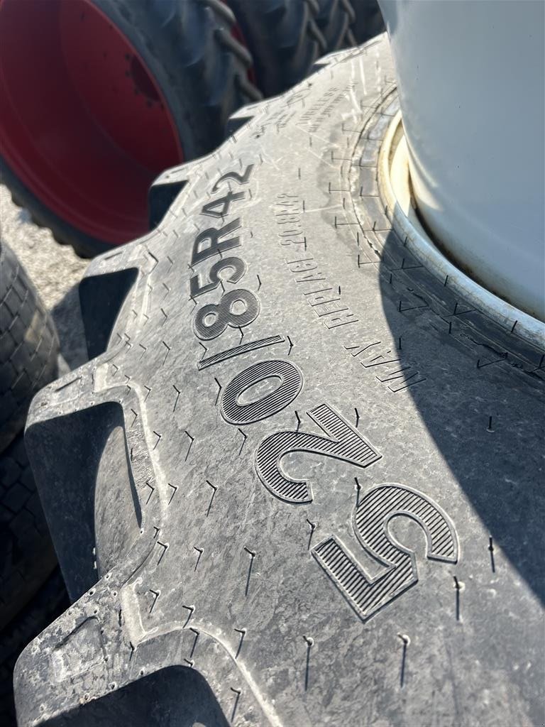 Reifen typu Alliance 520/85R42-42, Gebrauchtmaschine v Rødekro (Obrázek 4)