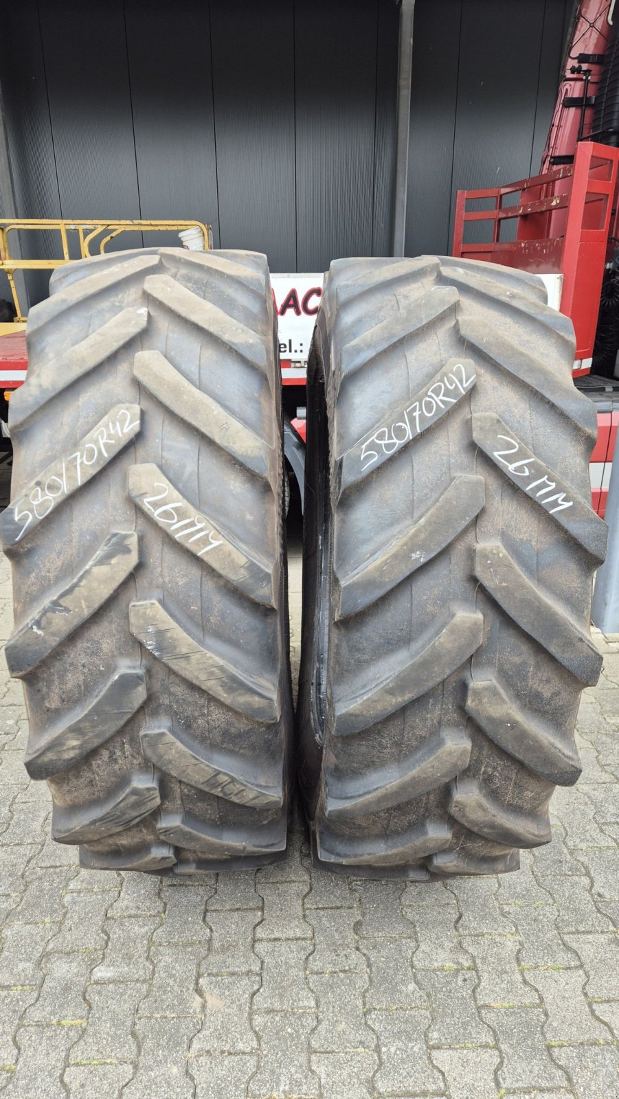 Reifen of the type Alliance 580/70R42 AgriStar II met 27mm, Gebrauchtmaschine in Schoonebeek (Picture 4)