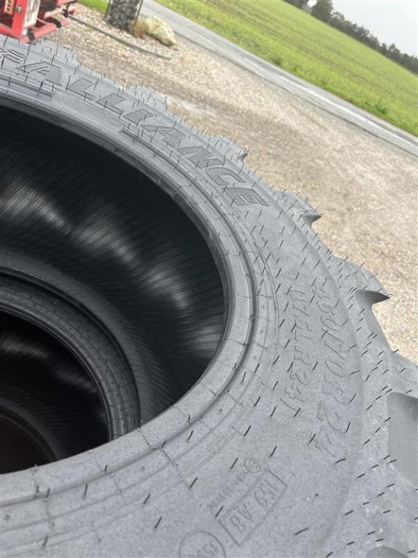 Reifen des Typs Alliance 580SB 460/70-24, Gebrauchtmaschine in Mariager (Bild 3)
