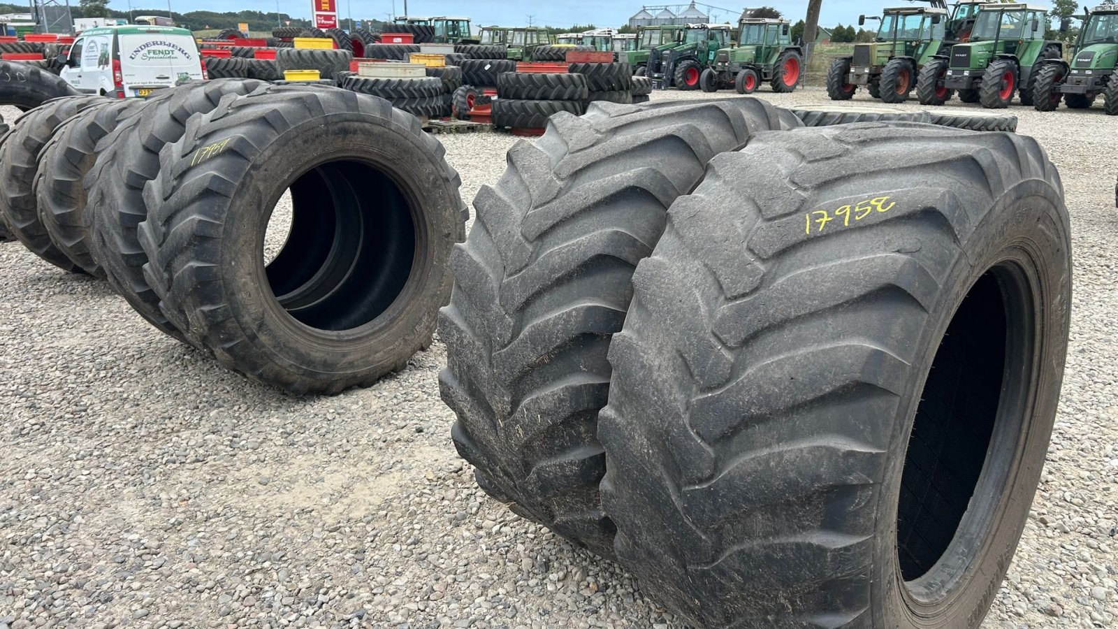 Reifen des Typs Alliance 600/60-30.5, Gebrauchtmaschine in Rødekro (Bild 4)