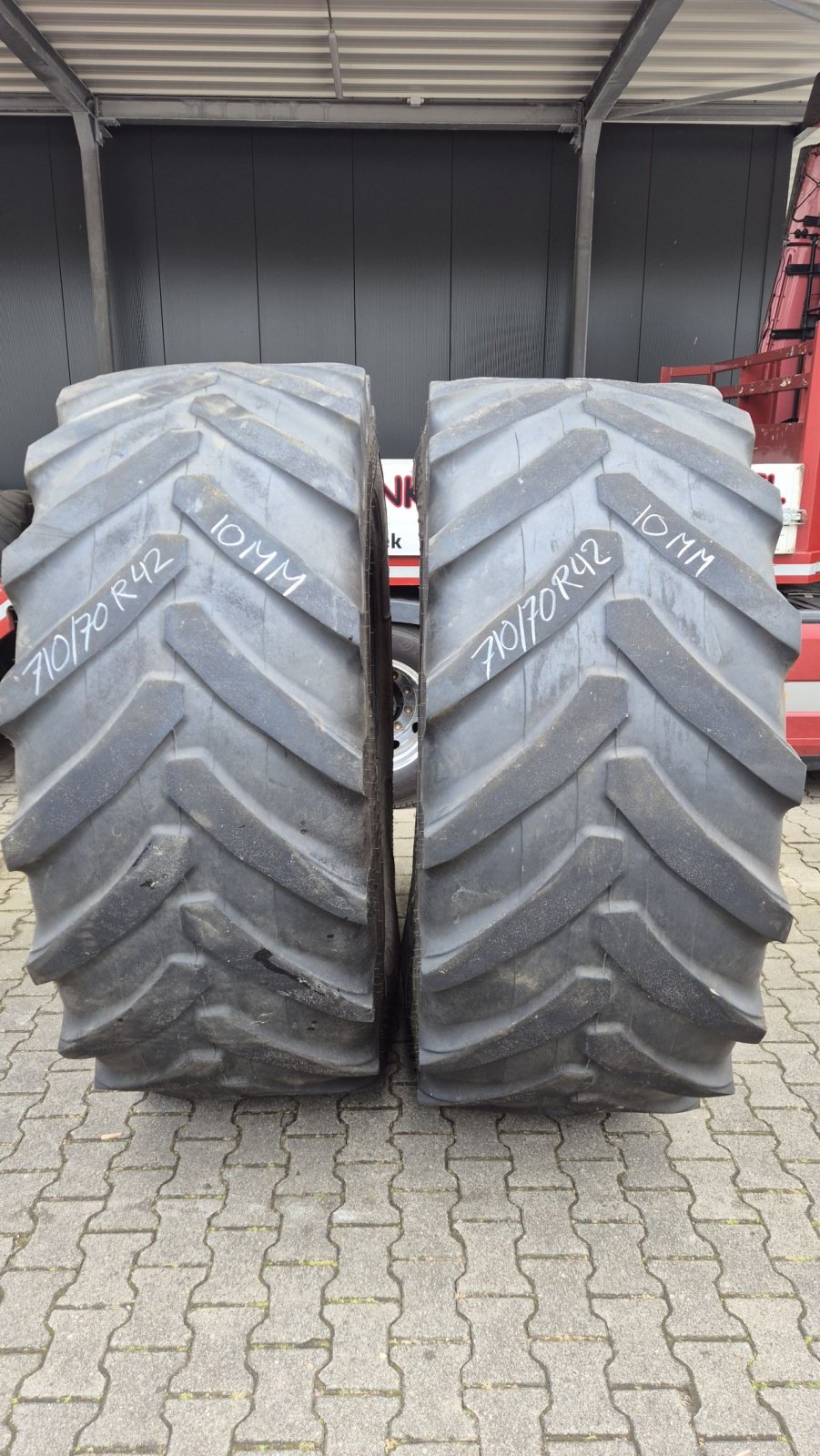 Reifen des Typs Alliance 710/70R42 met 10mm, Gebrauchtmaschine in Schoonebeek (Bild 5)