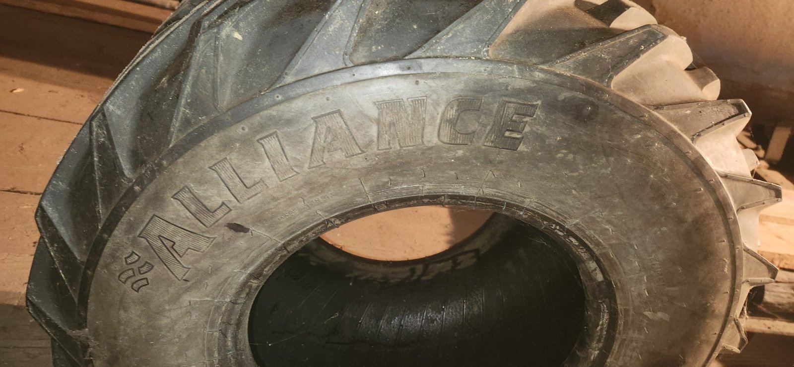 Reifen типа Alliance Räder, Gebrauchtmaschine в Mitterdorf an der Raab (Фотография 1)