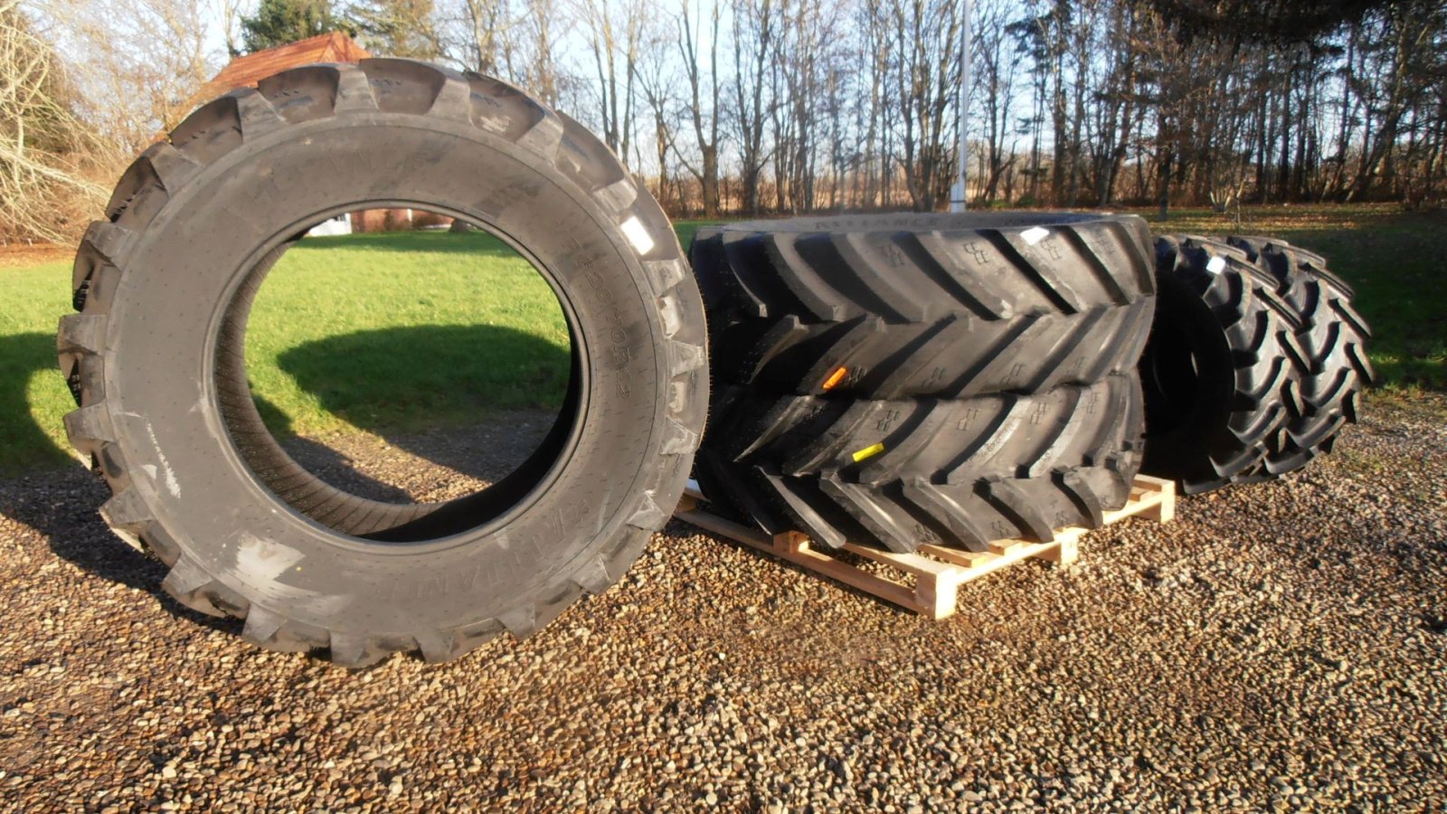 Reifen tipa Alliance VF 620/70R42 Traktordæk . Tilbud, Gebrauchtmaschine u Varde (Slika 1)