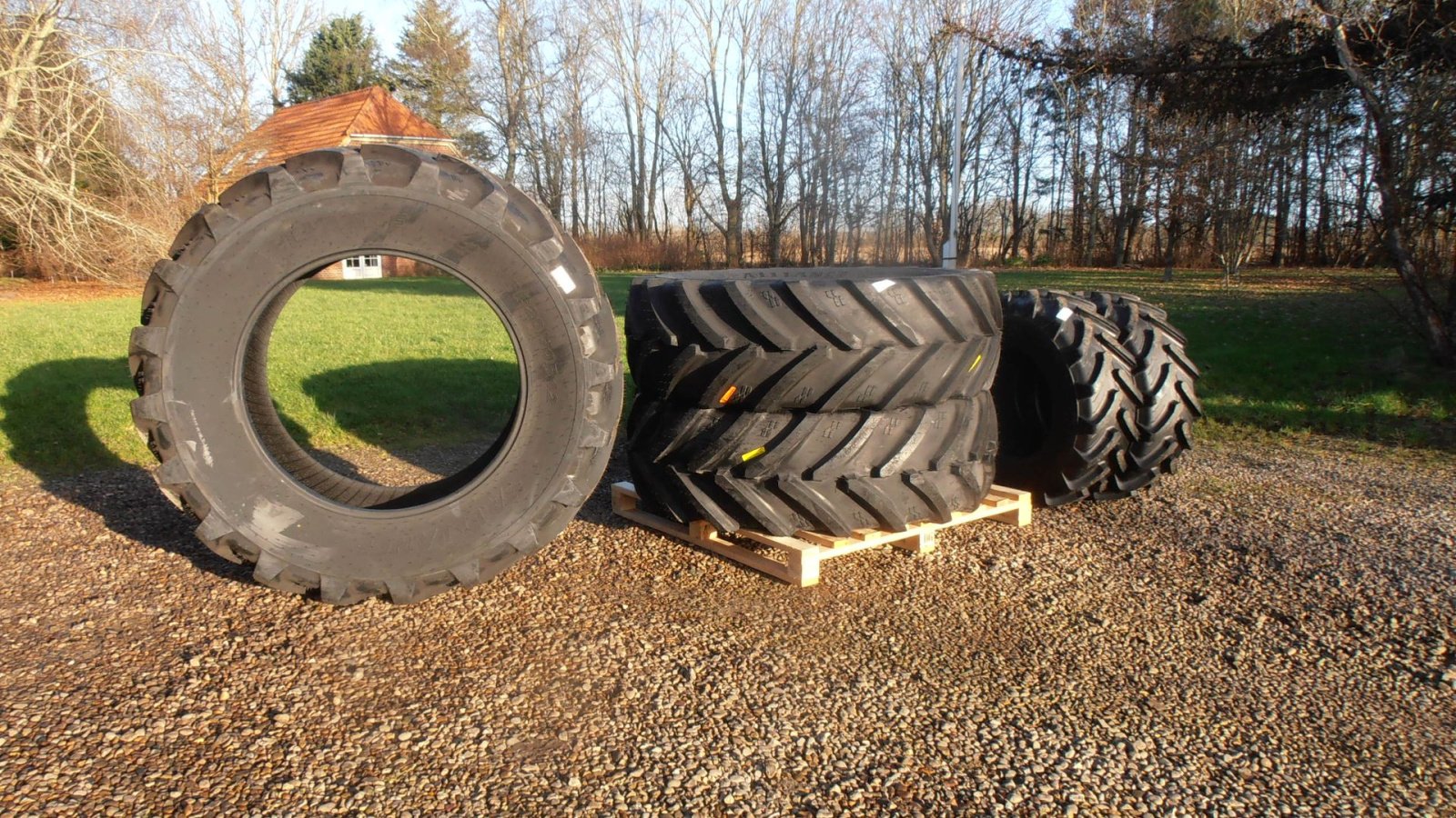 Reifen tipa Alliance VF 620/70R42 Traktordæk . Tilbud, Gebrauchtmaschine u Varde (Slika 4)