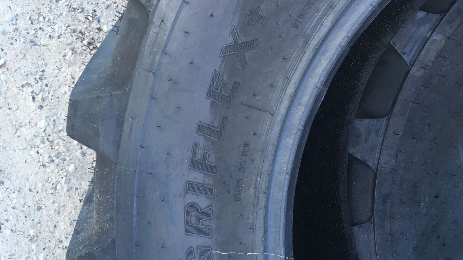 Reifen van het type Alliance VF 620/70R42, Gebrauchtmaschine in Bjerringbro (Foto 3)