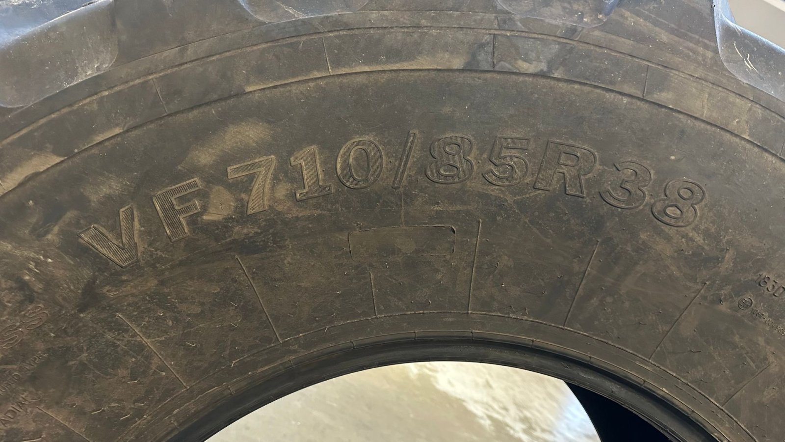 Reifen tipa Alliance VF 710/85R38, Gebrauchtmaschine u Brørup (Slika 2)