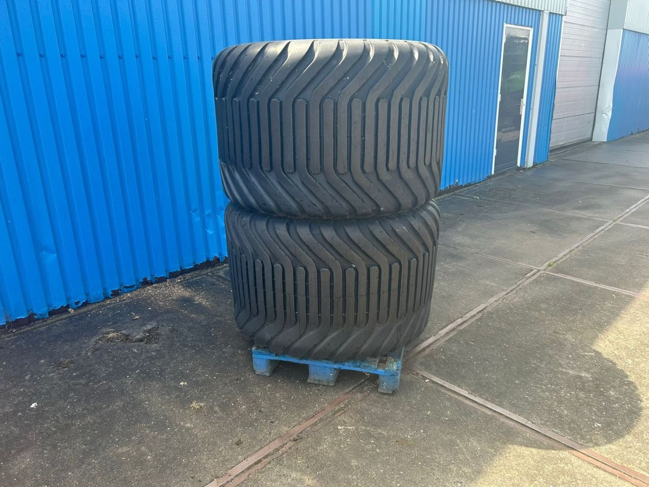 Reifen des Typs Altura 800/45R26.5 Banden, Gebrauchtmaschine in Joure (Bild 2)