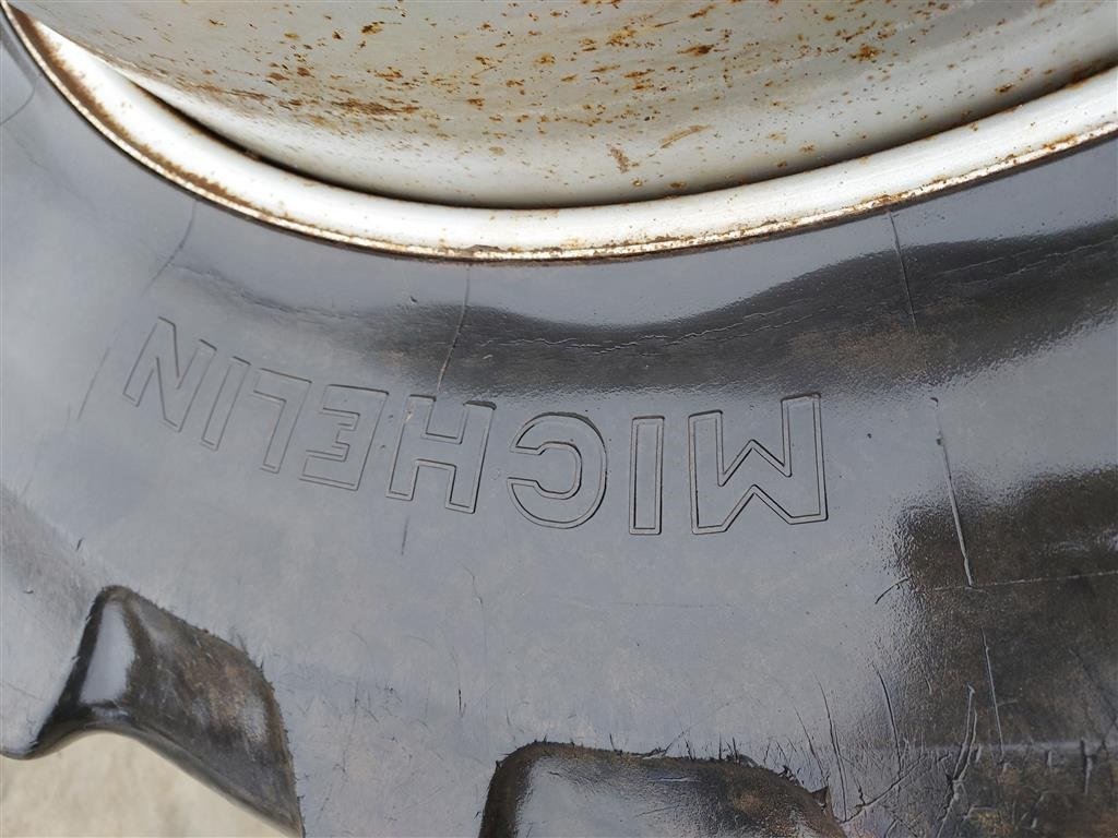 Reifen des Typs AP 18.4 X 38, Gebrauchtmaschine in Nykøbing M (Bild 5)