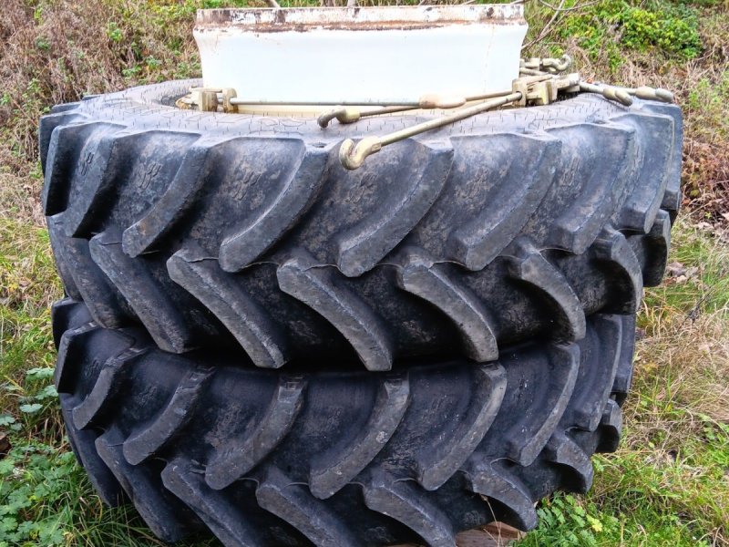 Reifen des Typs AP 520/85R42 520/85-42-38, Gebrauchtmaschine in Thisted (Bild 1)