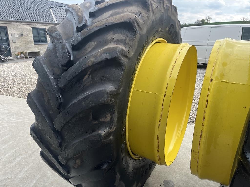 Reifen typu AP 650/65R42 Pænt sæt med 8 låse, Gebrauchtmaschine v Vejle (Obrázek 4)