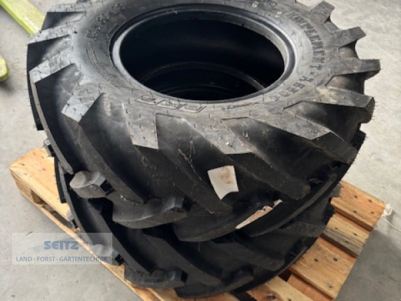 Reifen typu BKT 12,5/80-18 BKT AS 504, Neumaschine v Lindenfels-Glattbach (Obrázek 1)