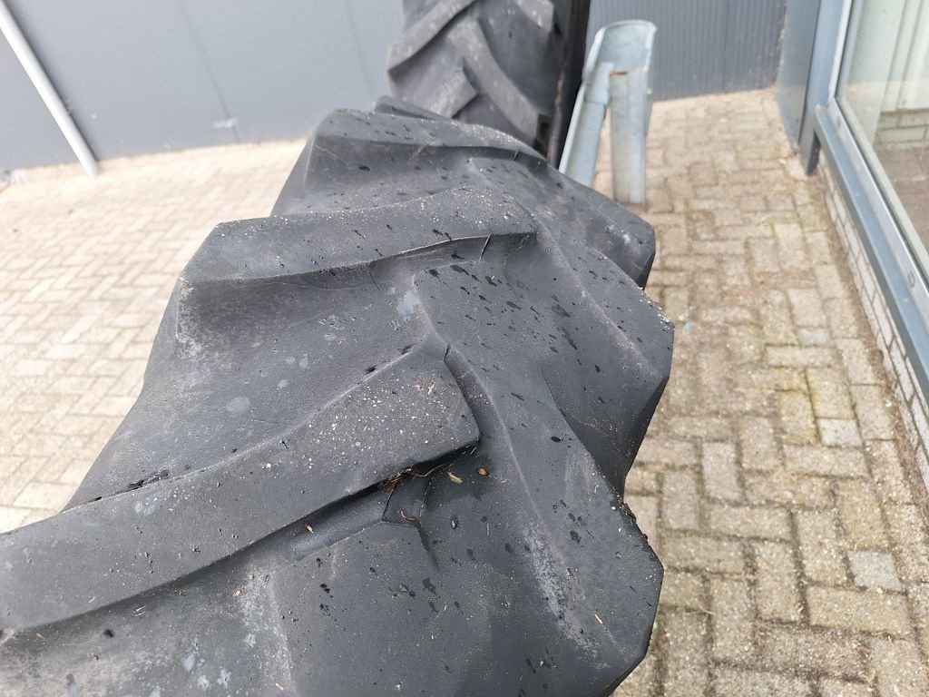 Reifen typu BKT 13.6-36 TR-135, Gebrauchtmaschine v MARIENHEEM (Obrázek 6)