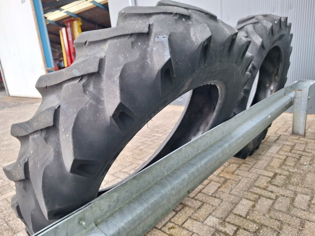 Reifen typu BKT 13.6-36 TR-135, Gebrauchtmaschine v MARIENHEEM (Obrázek 5)