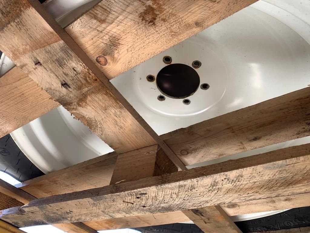 Reifen des Typs BKT 200/70R16, Gebrauchtmaschine in Wierden (Bild 6)