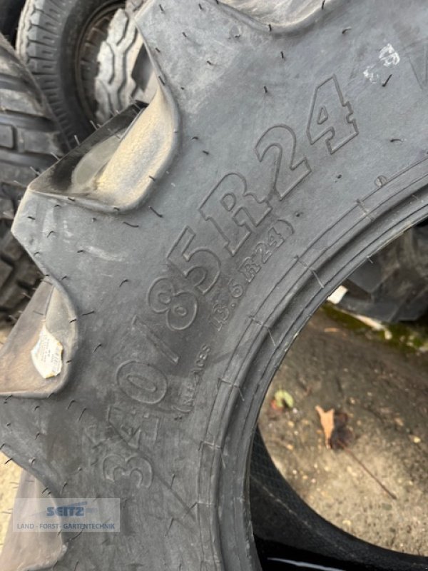 Reifen typu BKT 340/85R24  - 13,6R24, Neumaschine v Lindenfels-Glattbach (Obrázek 2)