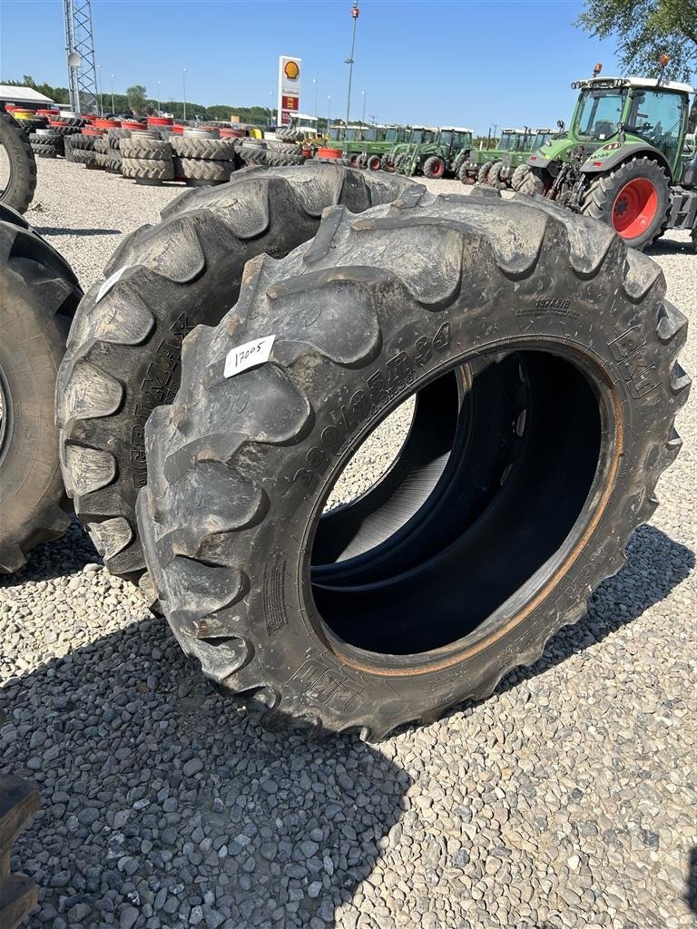 Reifen des Typs BKT 380/85 R34, Gebrauchtmaschine in Rødekro (Bild 1)