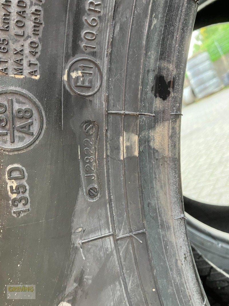Reifen des Typs BKT 420/65 R28, Neumaschine in Nottuln (Bild 6)