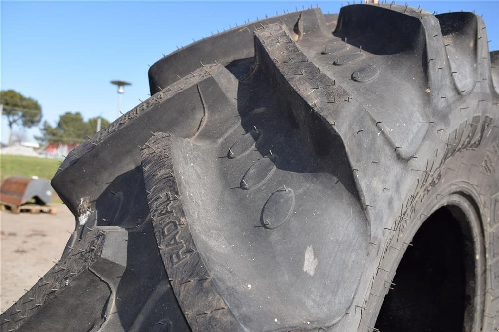 Reifen typu BKT 420/85R24, Gebrauchtmaschine v Fredensborg (Obrázek 2)