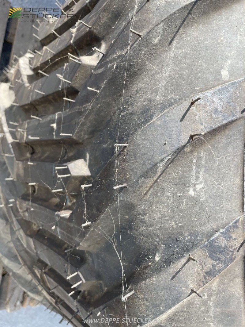 Reifen des Typs BKT 500/45-22.5 Flotation 558, Neumaschine in Rietberg (Bild 3)