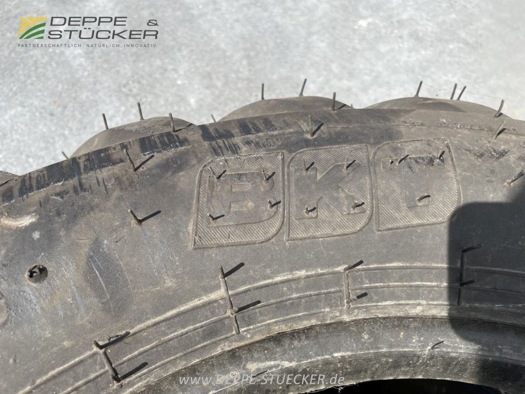 Reifen des Typs BKT 500/45-22.5 Flotation 558, Neumaschine in Rietberg (Bild 6)