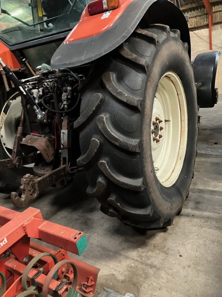 Reifen des Typs BKT 520/70R38, Gebrauchtmaschine in Thisted (Bild 2)