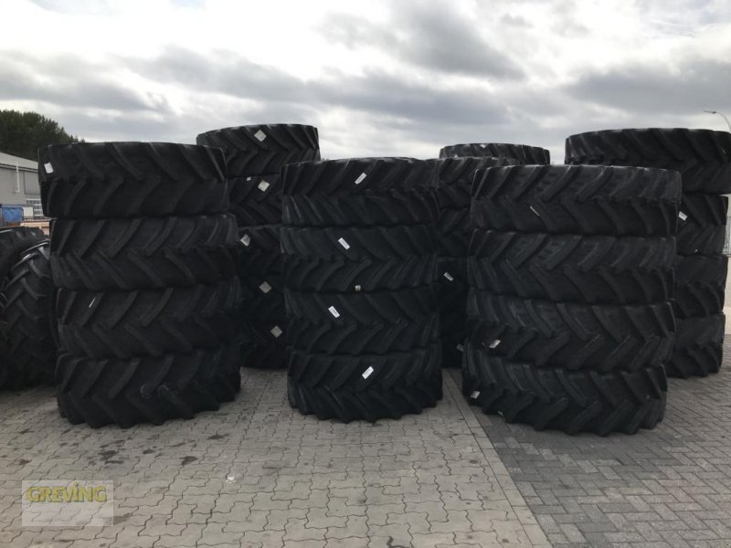 Reifen des Typs BKT 540/65 R30, Neumaschine in Nottuln (Bild 2)