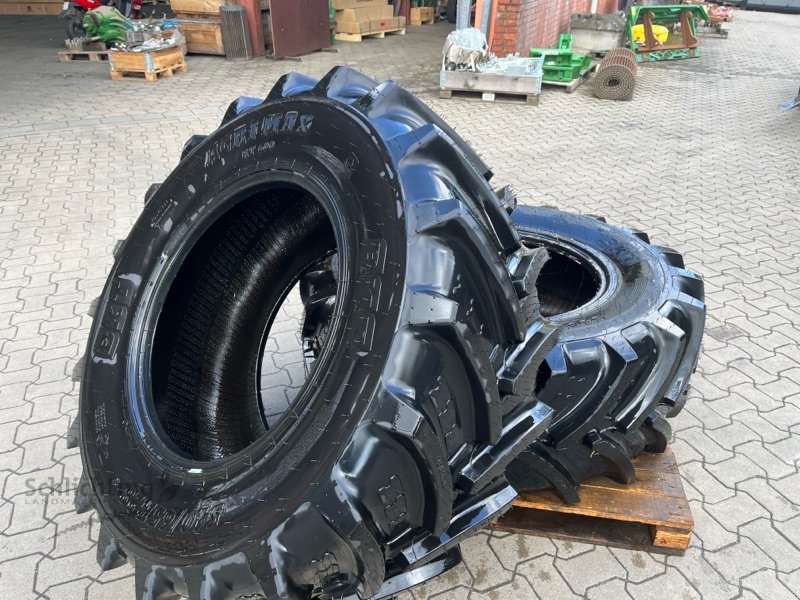 Reifen des Typs BKT 540/65R28, Neumaschine in Marxen (Bild 6)