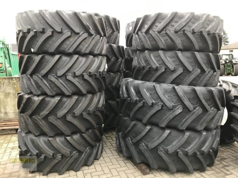 Reifen des Typs BKT 600/65R28, Neumaschine in Nottuln (Bild 3)