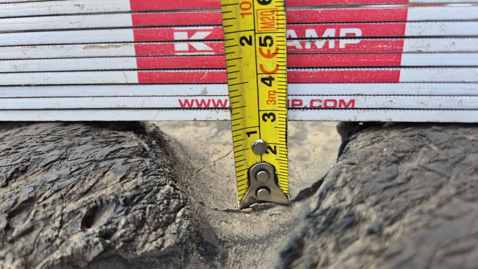 Reifen des Typs BKT 600/70R30 AgriMaxSirio 27mm, Gebrauchtmaschine in Schoonebeek (Bild 5)