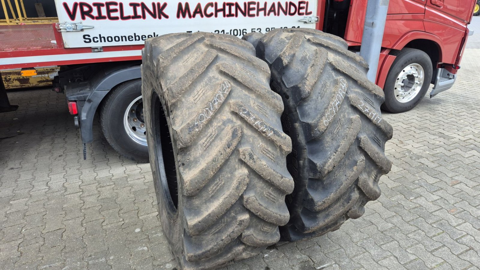Reifen des Typs BKT 600/70R30 AgriMaxSirio 27mm, Gebrauchtmaschine in Schoonebeek (Bild 1)